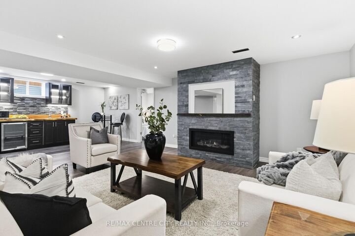 Property Photo:  93 McTaggart Court  ON N5X 3L9 