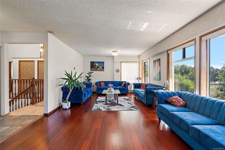 Property Photo: 3301 Argyle Pl BC V8P 5R8