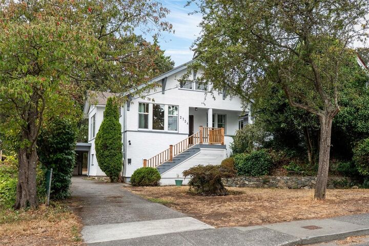 Property Photo: 2734 Avebury Ave BC V8R 3W4