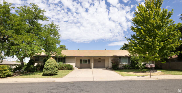 Property Photo: 270 E 5100 S UT 84405