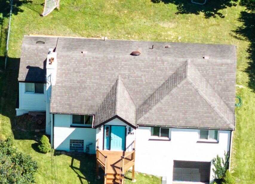 Property Photo: 473 Sleepy Hollow Road PA 15228