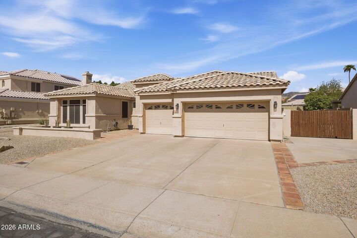 Property Photo:  3408 E Granite View Drive  AZ 85044 