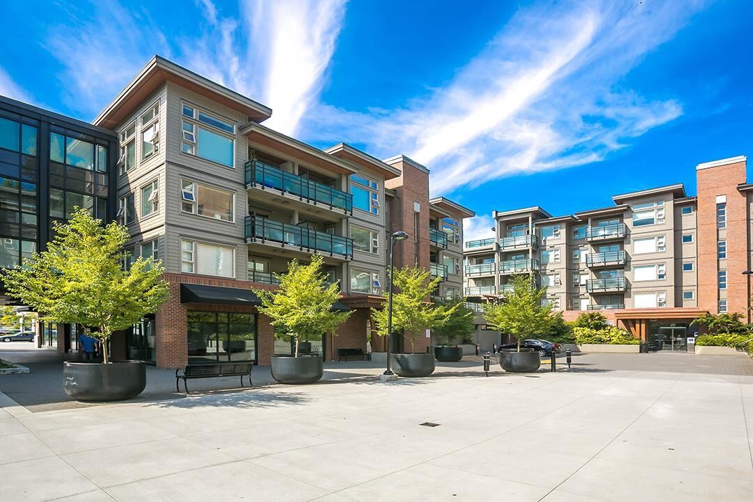 Property Photo:  1673 Lloyd Avenue 301  BC V7P 0A9 