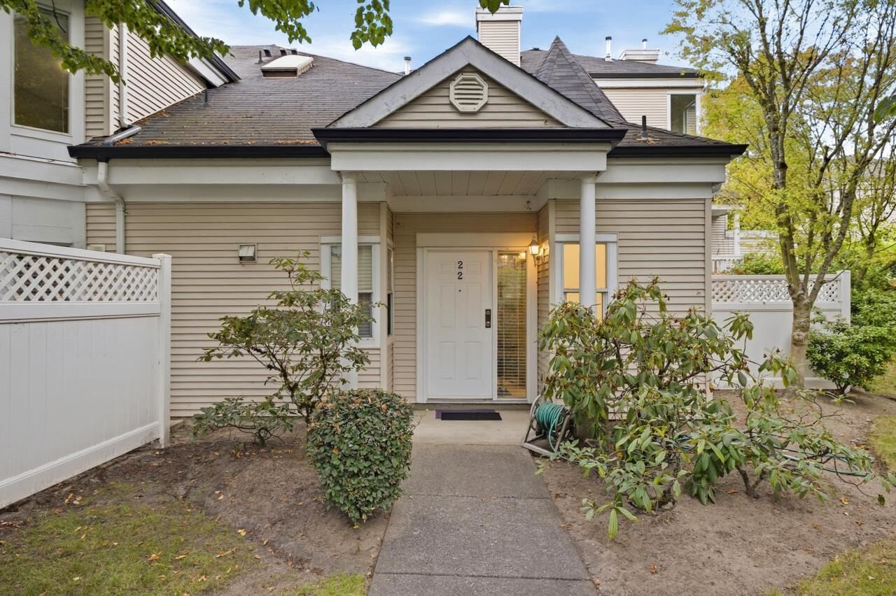 Property Photo:  12500 McNeely Drive 22  BC V6V 2S4 