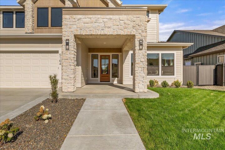 Property Photo:  5164 W May Jay Dr  ID 83616 