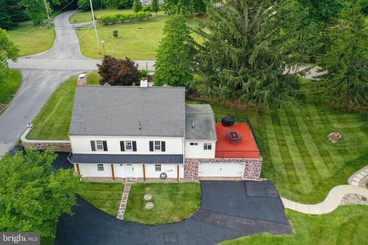 Property Photo:  5390 Nursery Road  PA 17315 