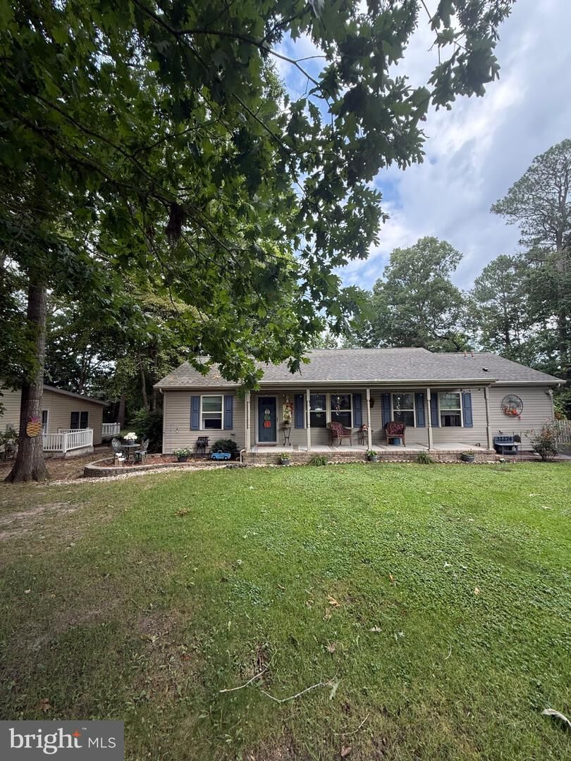 Property Photo:  32274 Robin Hoods Loop  DE 19966 