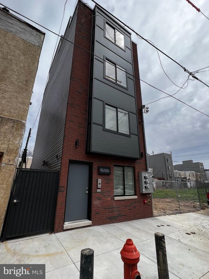 Property Photo:  2543 Manton Street B  PA 19146 