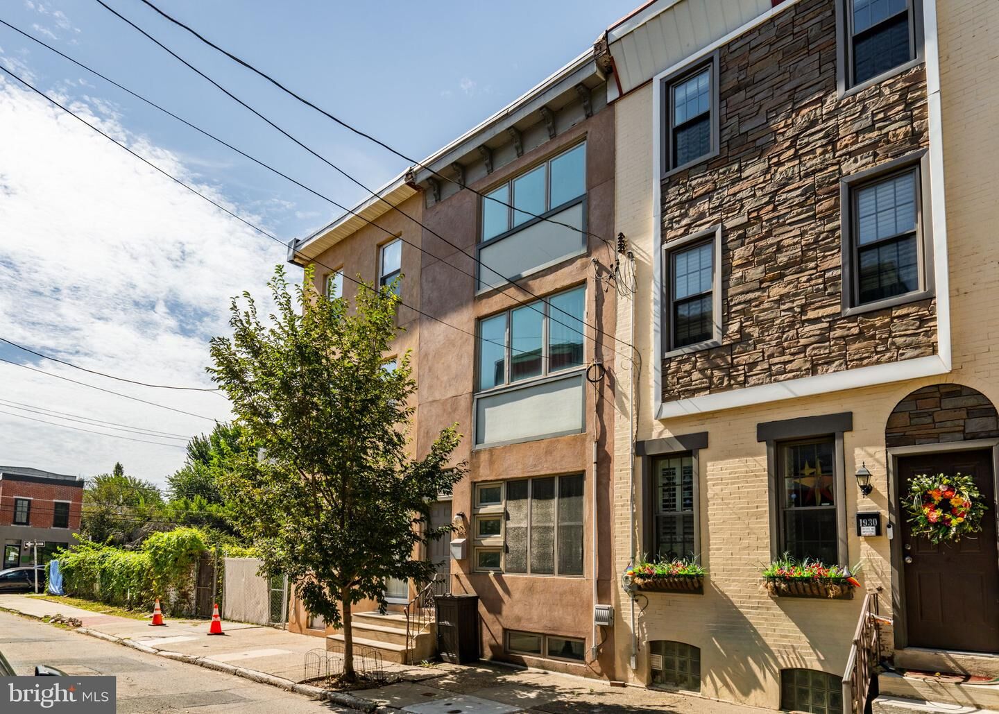 Property Photo:  1932 E Arizona Street  PA 19125 