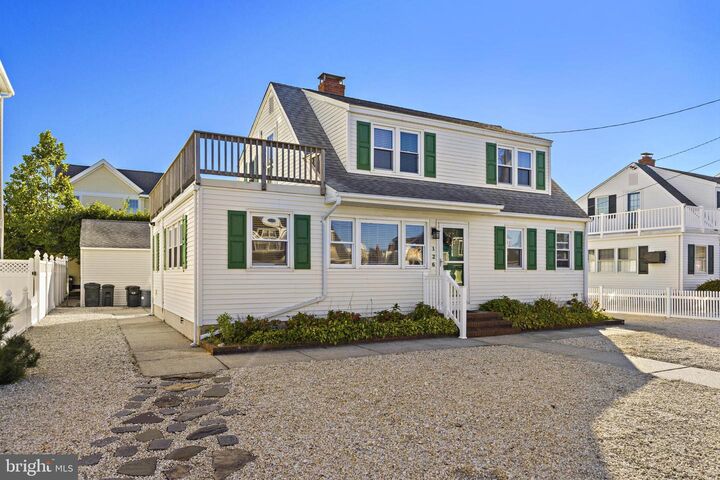 Property Photo: 126 E Old Whaling Lane NJ 08008