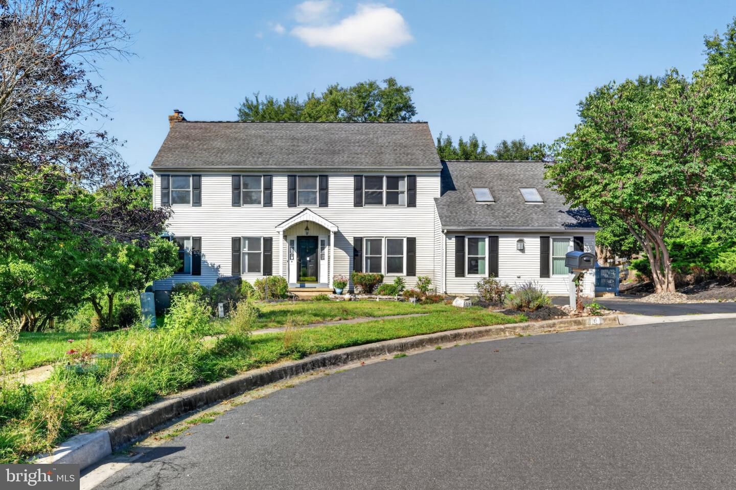 Property Photo: 108 Ruth Ellen Court S DE 19711