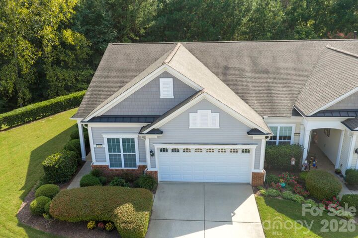 Property Photo:  911 Lily Magnolia Court  SC 29707 