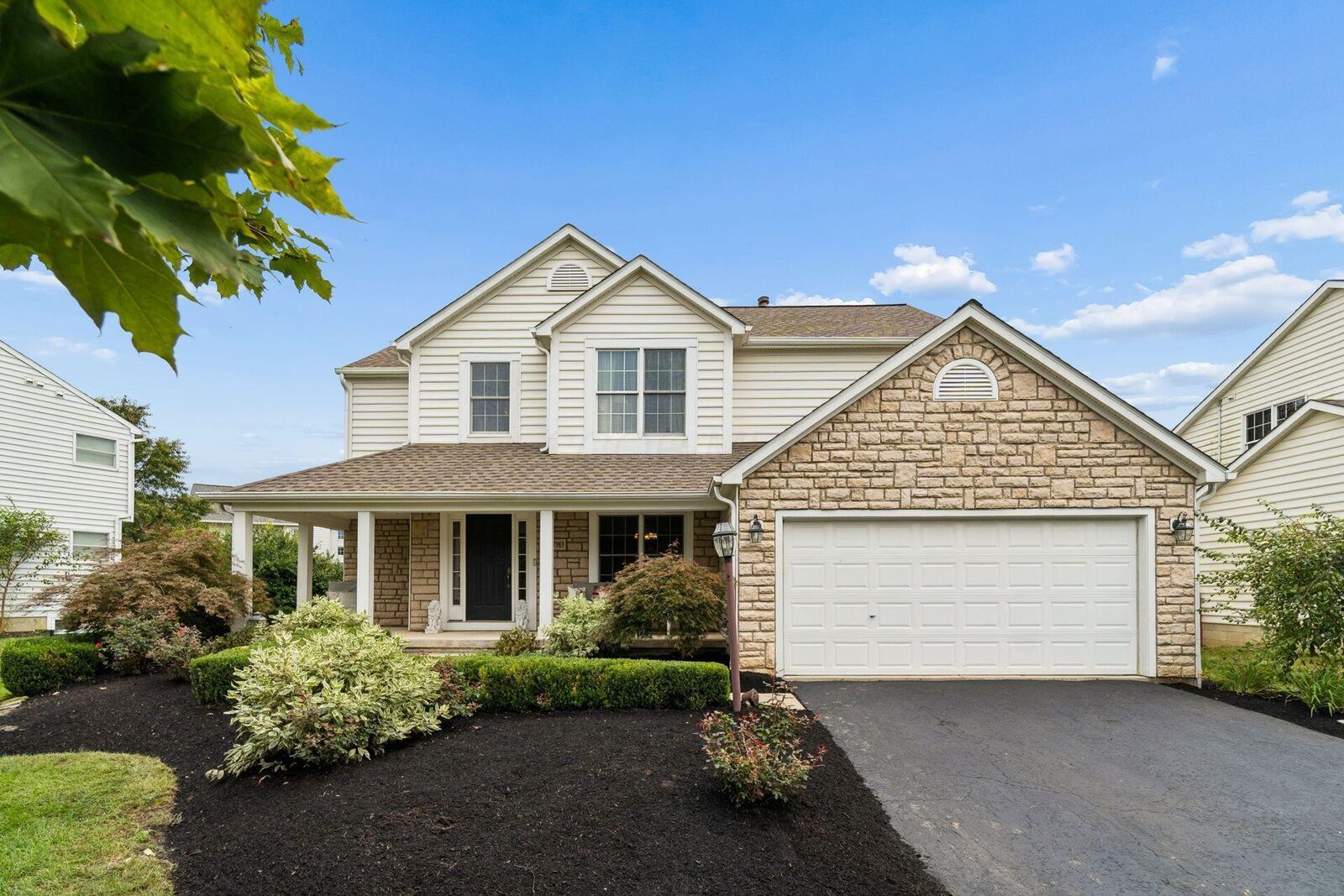 Property Photo: 7383 Fairfield Lakes Drive OH 43065