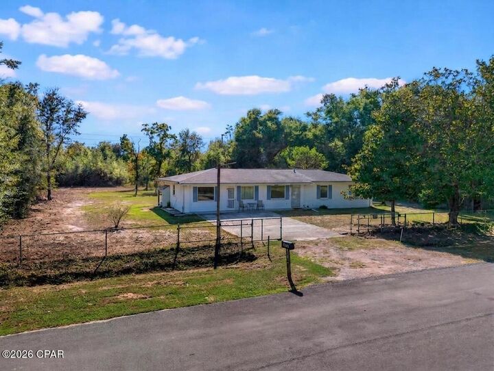 Property Photo: 9541 Stauber Lane FL 32466