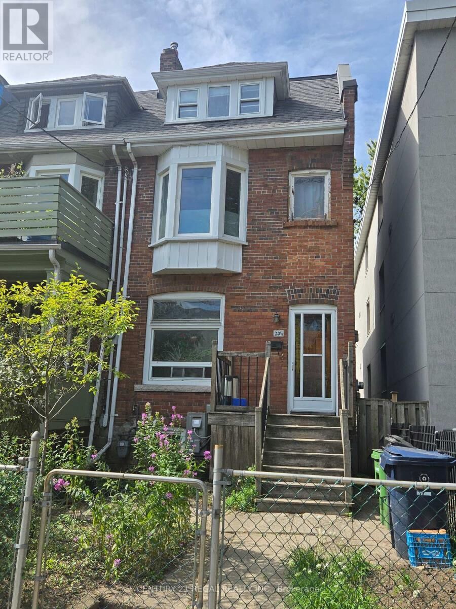 Property Photo:  201/2 O'Hara Avenue Northeast  ON M6K 2P8 