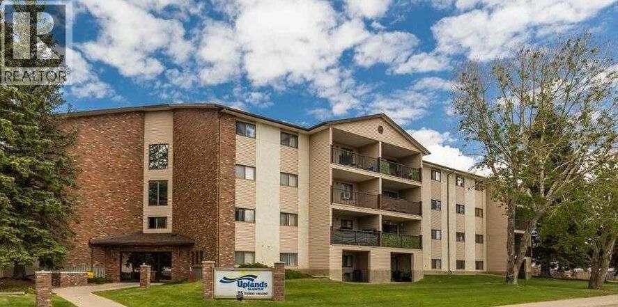Property Photo:  85 Foxbend Crescent North  AB T1H 5T4 
