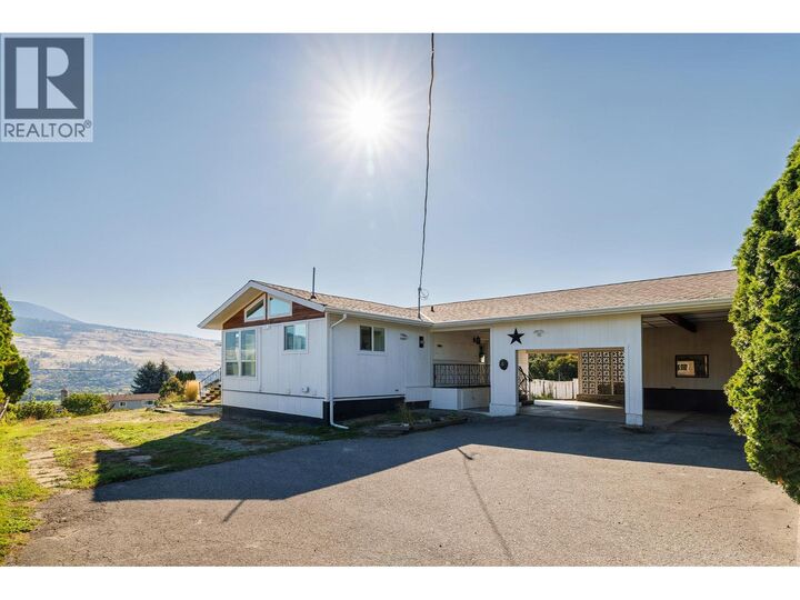 Property Photo:  2575 Robinson Road  BC V4V 1G6 