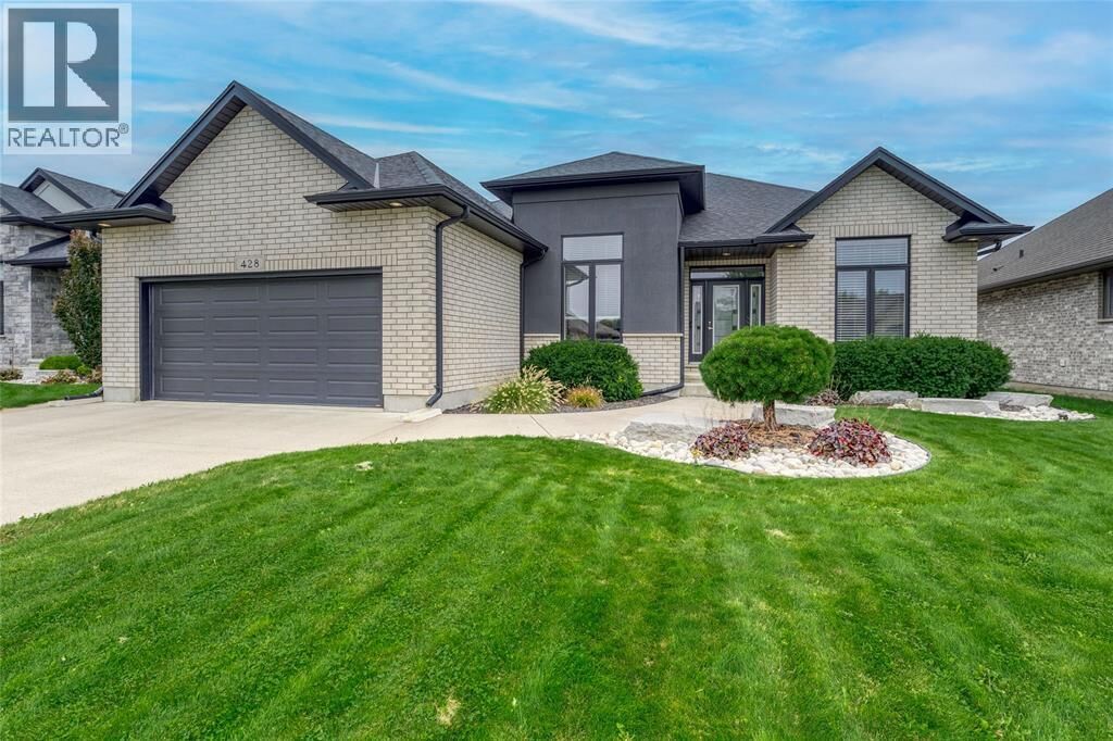 Property Photo:  428 Chrisvale Boulevard  ON N7S 0E4 