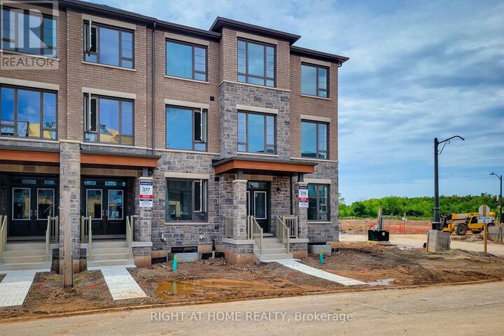 Property Photo:  1131 Wheat Boom Drive  ON L6H 8B9 