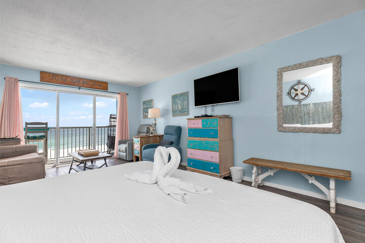 Property Photo:  790 Santa Rosa Boulevard Unit 603  FL 32548 