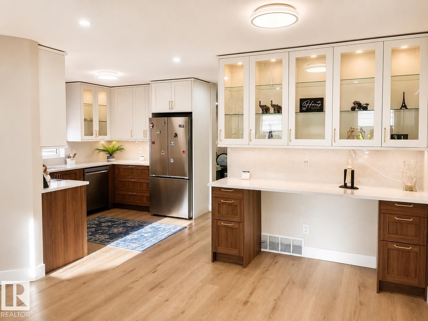 Property Photo:  3830 22 Street NW  AB T6T 1K8 