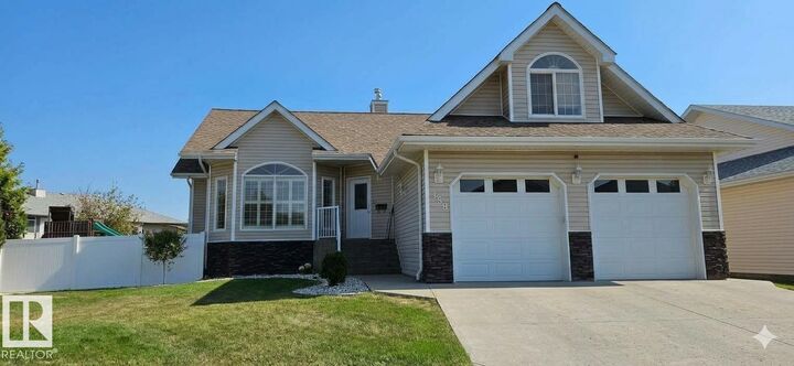 Property Photo:  5917 44A Street  AB T9C 1V2 