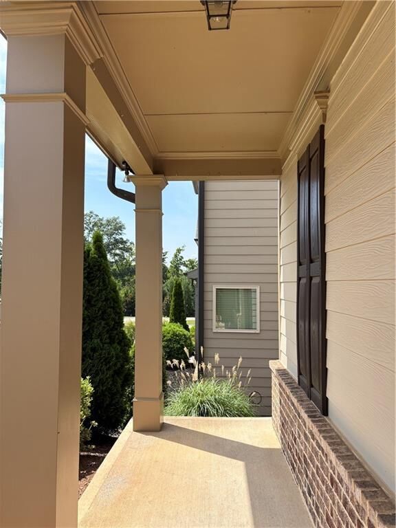 Property Photo:  5408 Falling Branch Court  GA 30542 