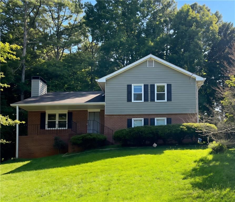 Property Photo:  33 Chief Circle  GA 30043 