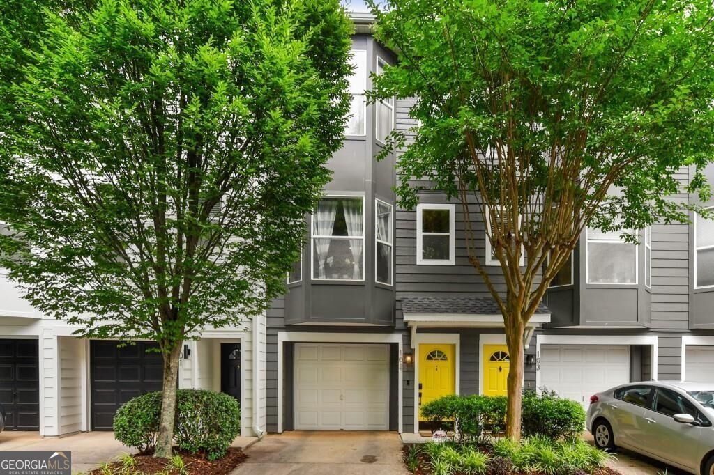 Property Photo:  951 Glenwood Avenue SE 102  GA 30316 