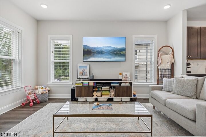 Property Photo: 206 Abbe Rd NJ 07424
