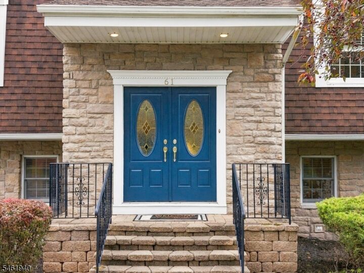 Property Photo:  61 Geoffrey Way  NJ 07470 