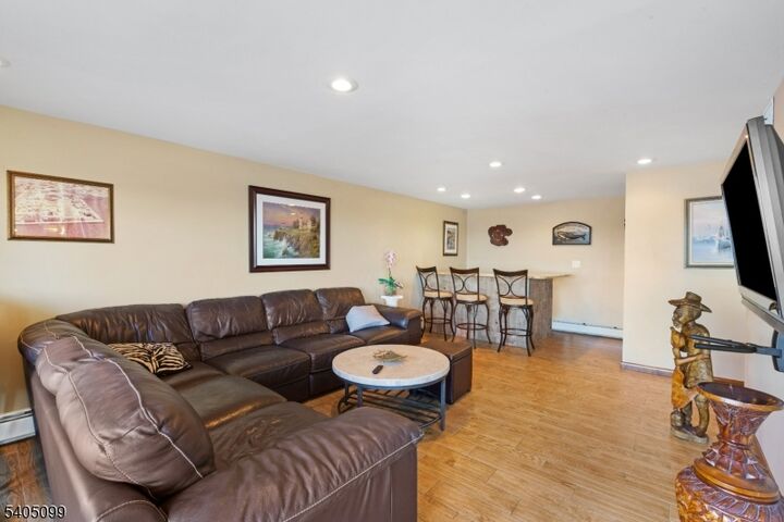 Property Photo: 225 K Ct NJ 08752