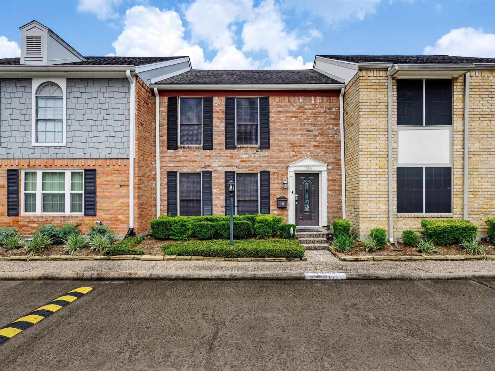 Property Photo:  1653 W Sam Houston Parkway S  TX 77042 