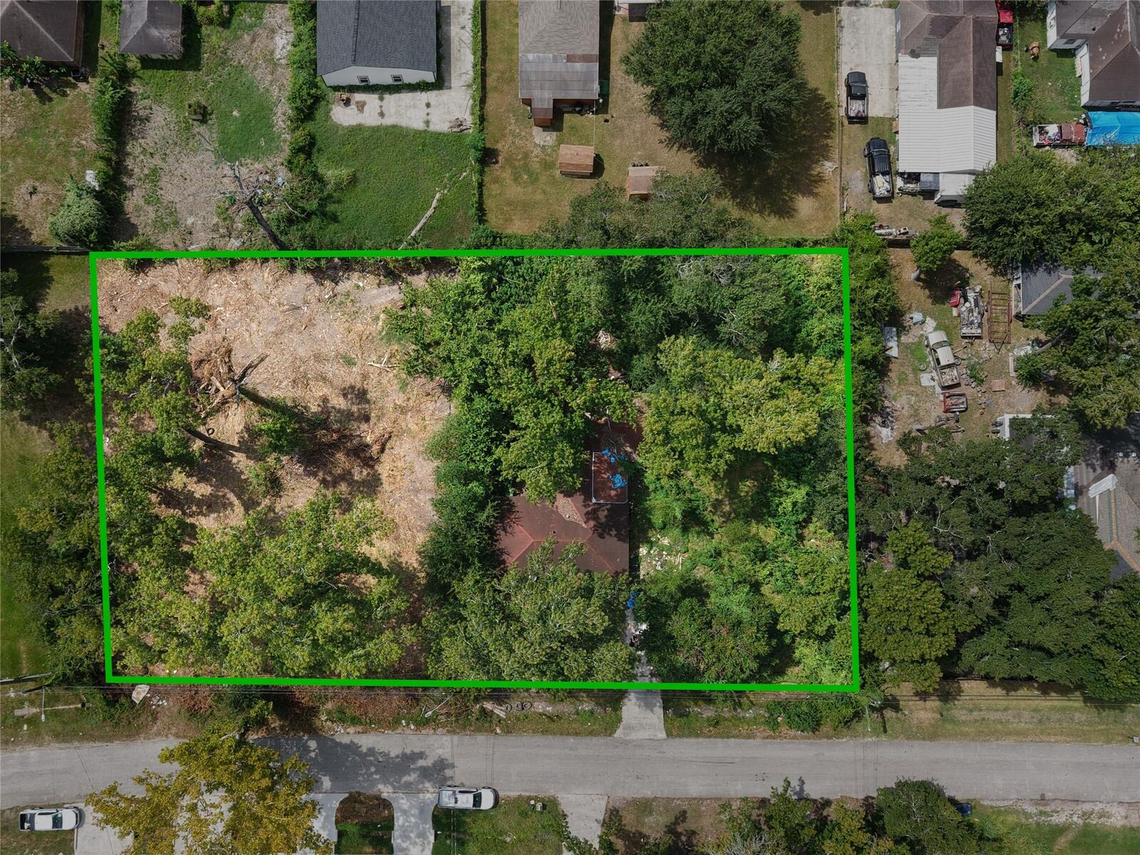 Property Photo:  9321 Sundown Drive  TX 77016 