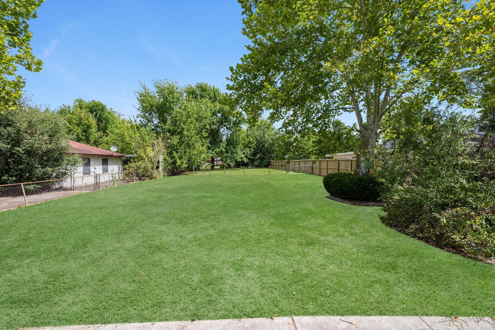 Property Photo: 0 Englewood Street TX 77026
