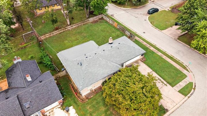 Property Photo: 3800 S Drumm Avenue MO 64055