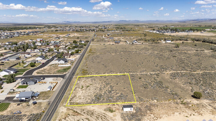 Property Photo: 2276 W 4125 N UT 84721