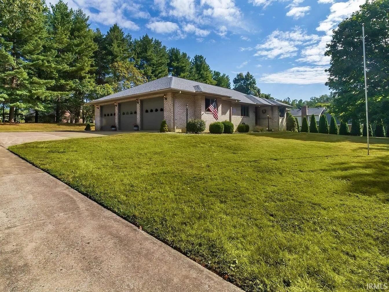Property Photo: 5933 Krueger Avenue IN 47720