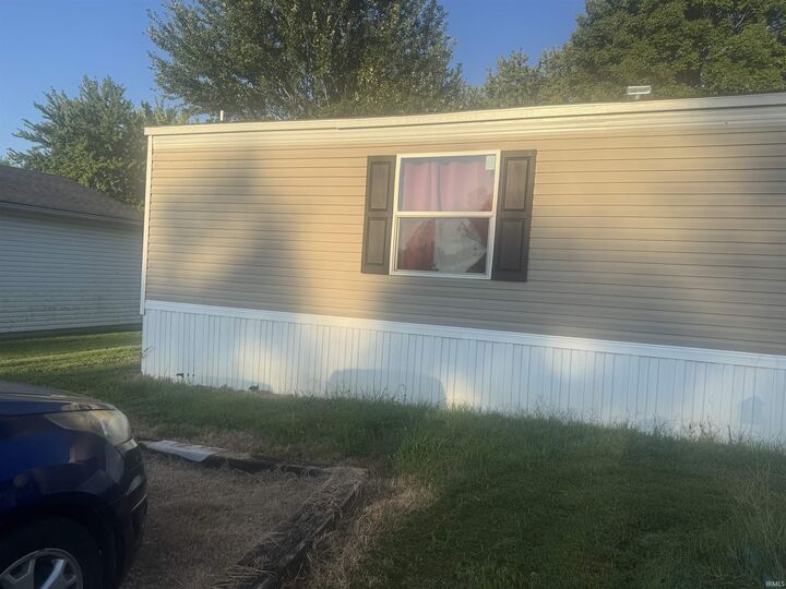 Property Photo:  76 E Grissom Avenue  IN 47635 