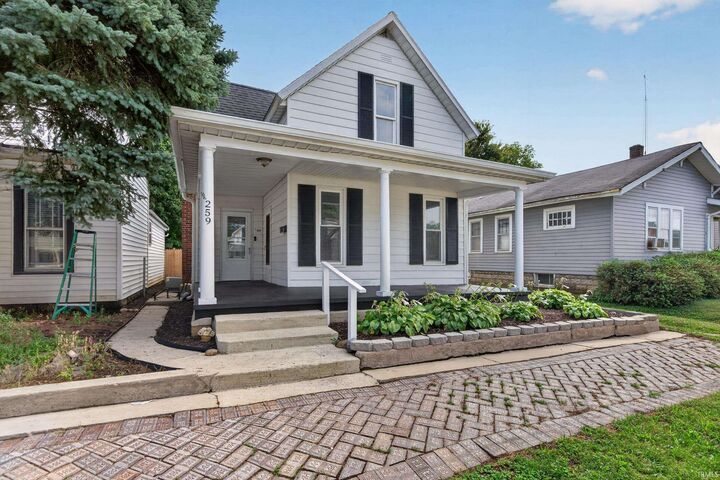 Property Photo:  259 W 7th Street  IN 46970 