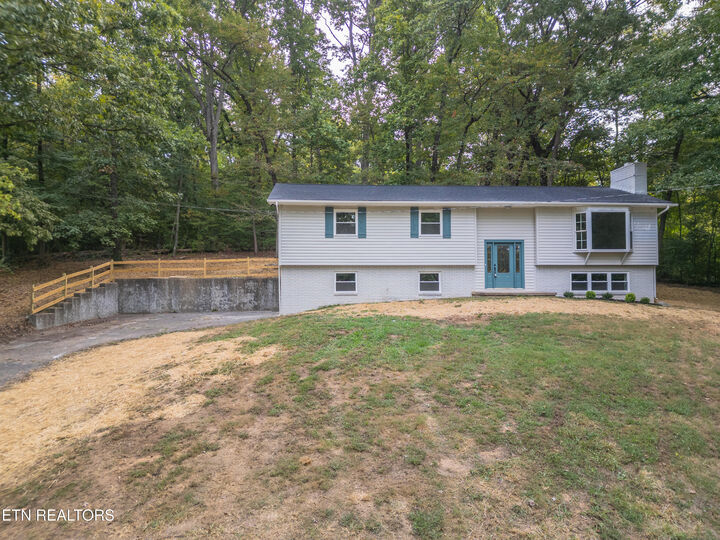 Property Photo: 1708 Timberlane Circle TN 37924