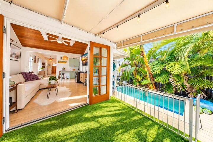 Property Photo: 418 Amelia Street FL 33040