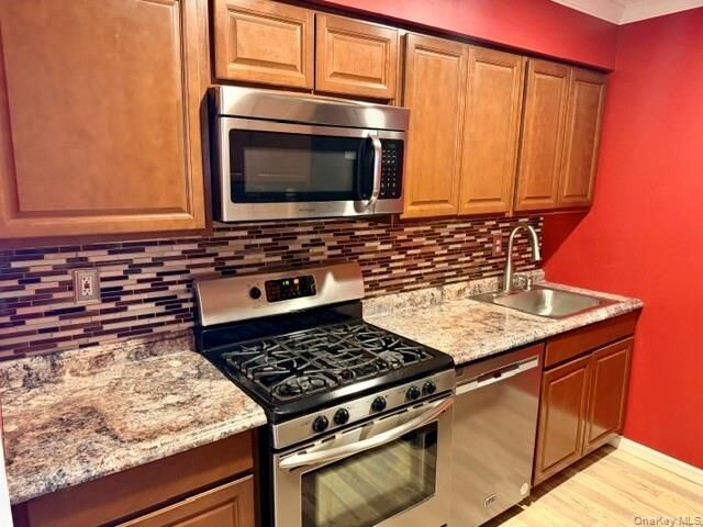 Property Photo:  56 Pointe Cir S  NY 11727 