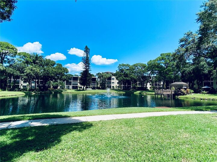 Property Photo:  305 30th Avenue W A312  FL 34205 