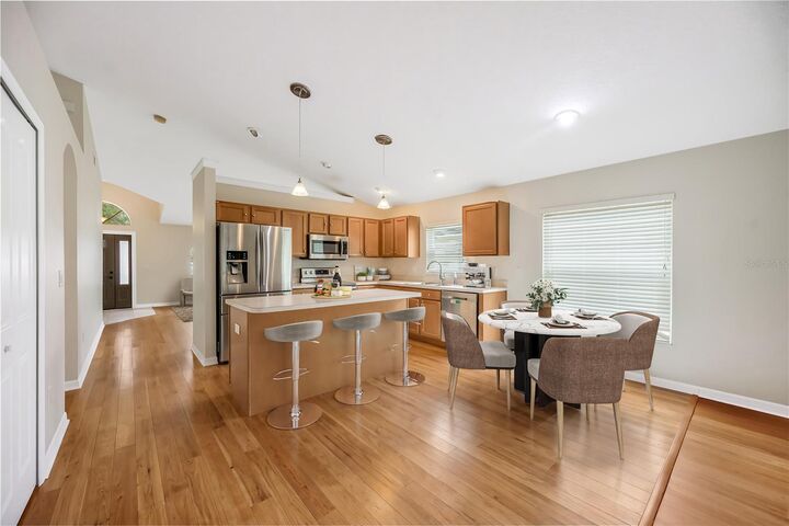 Property Photo: 13935 Chalk Hill Place FL 33579