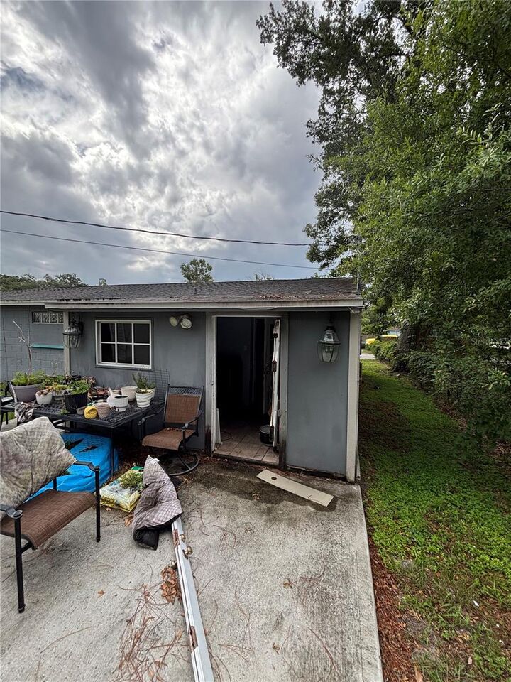 Property Photo: 3704 Argon Drive FL 33619