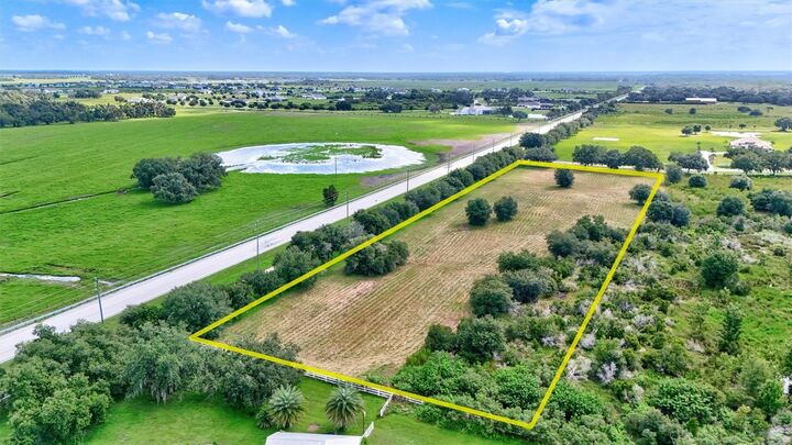 Property Photo:  Lot 16 Cassata Road  FL 34240 