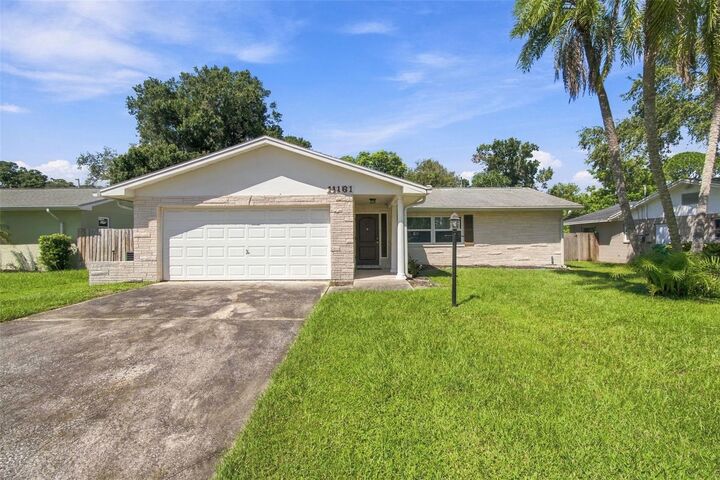 Property Photo:  11161 105th Avenue  FL 33778 
