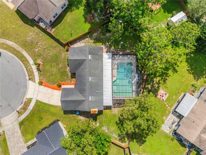 Property Photo:  205 Inkwood Court  FL 32708 
