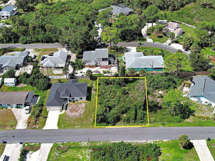 Property Photo:  Euclid Road  FL 34293 